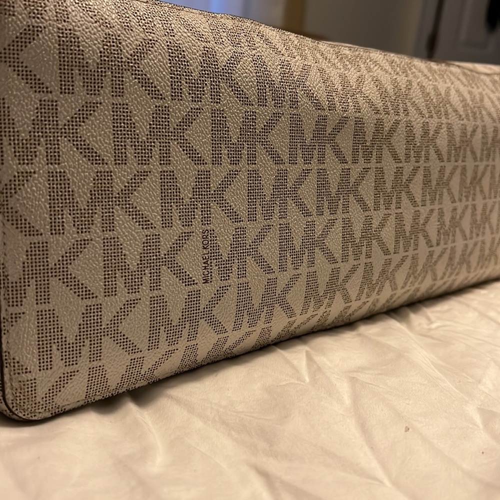 Michael Kors Tote - Picture 6 of 9